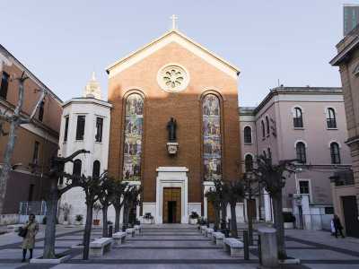 ...e della chiesa di Sant�Antonio, eretta assieme a un monastero nel 1627